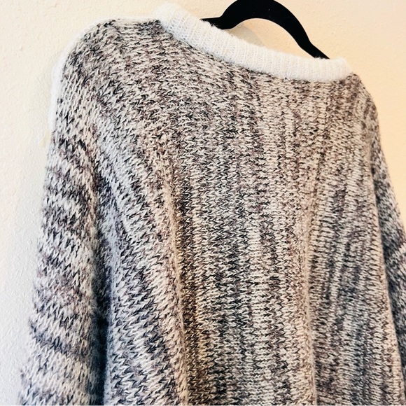 Vintage TJW Chunky Knit Embellished Glitter Knit Wool Blend Sweater Small - Picture 9 of 10